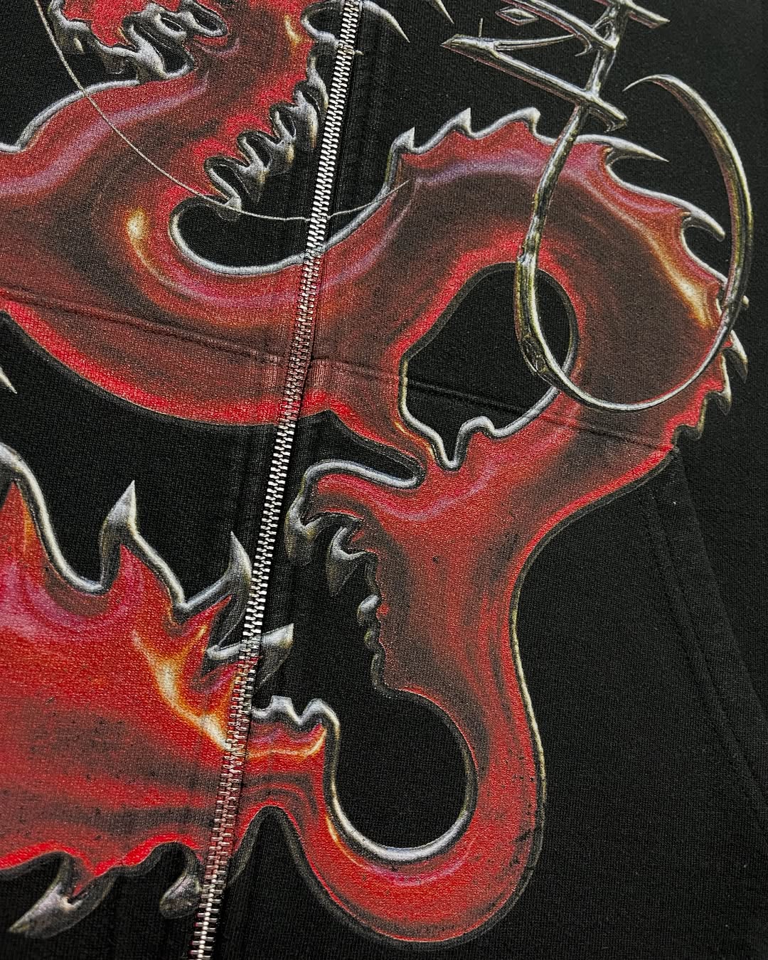 CUSTOM DEAN BLUNT 3D ZUSHI ZIPPER x CHROME LIQUID METAL GRAFFITI